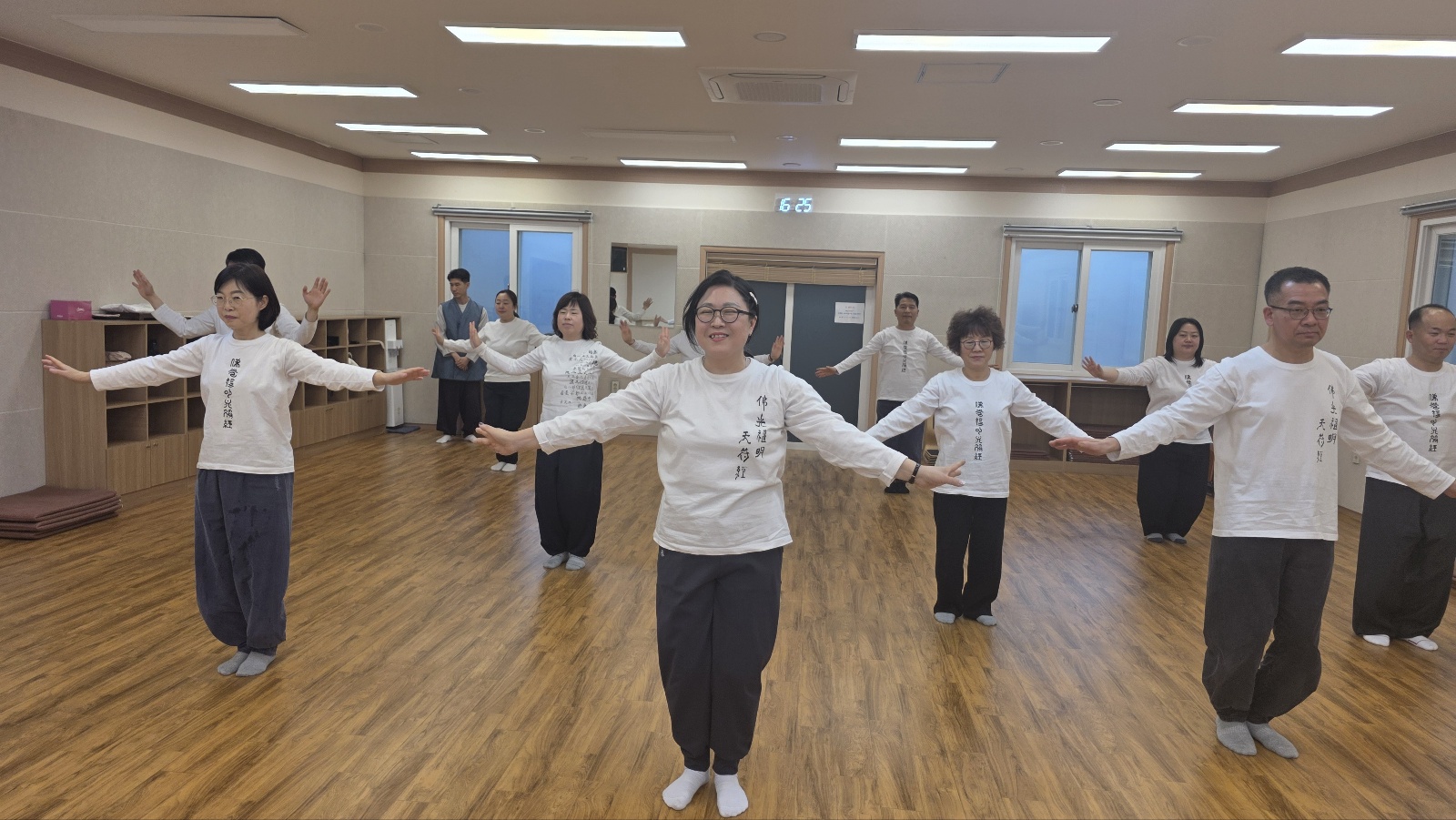 깨달음의 감각으로 인생을 선..